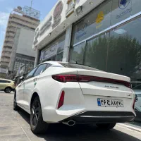 کی ام سی جی۷ سفید صفر KMC J7 مشکی خشک مدل۱۴۰۴|خودرو سواری و وانت|تهران, توحید|دیوار