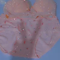 لباس زیر زنانه