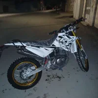 تریل روان 200