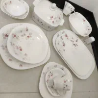 سرویس ۱۸ نفره آرکوپال وتابه مرغ و سالاد و لیوان