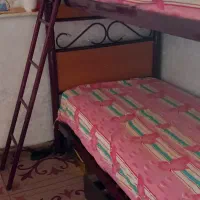 تخت دوطبقه  به همراه تشک در حدنوجنس درجه یک|تخت و سرویس خواب|اراک, |دیوار