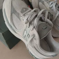 کفش اسپورتی مارک new balanceسایز ۴۳