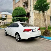 اپتیما ۲۰۱۰ بی رنگ، فول آپشن سالم|خودرو سواری و وانت|رشت, استقامت ۱|دیوار