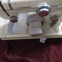 چرخ خیاطی ژانومه 802