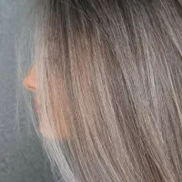 آموزش صفر تا صد رنگ و لایت  و کاشت ناخن|خدمات آرایشگری و زیبایی|شیراز, وحدت|دیوار