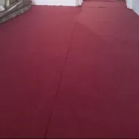 موکت قرمز و قهوه ای
