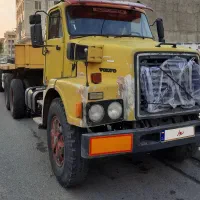کشنده ولوو N10 مدل ۱۳۷۱ بیرنگ