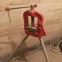 گیره و حدیده لوله کشی