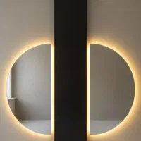 آینه قدی دیواری با نور مخفی