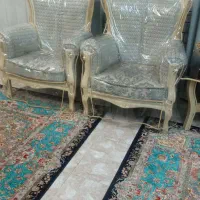 مبل سلطنتی به همراه سه عدد عسلی 7نفره