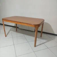 میز تکی، میز نهارخوری