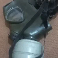 ماسک شیمیایی آمریکایی|کلکسیون اشیاء عتیقه|شیراز, قلعه نو|دیوار