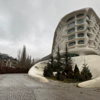 مجموعه-گل-یخ-شمشک-70-متر