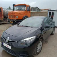 رنو فلوئنس ۲۰۱۷ دنده دستی