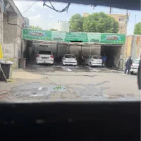 کارگر کارواش یا کارواشکار یا نیرو کارواشکار