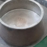 دیگ مسی ضخیم و خیلی قدیمی