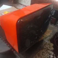 تلویزیون سیاه وسفید قدیم