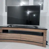 میز تلویزیون شرکتی