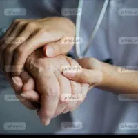 استخدام پرستار برای سالمند