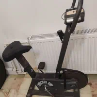 دوچرخه ثابت کارکرده|تجهیزات ورزشی|قم, زنبیل آباد|دیوار