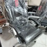 صندلی مدیریتی کد۸۹۶میز مدیریتی کد۳۹۳نیم ست کد۶۰۳