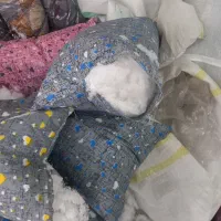 بالش کاور دار الیاف سفید|رختخواب، بالش، پتو|لنجان, |دیوار