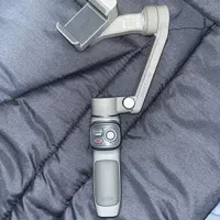 گیمبال گوشی مدل ژیون Q3