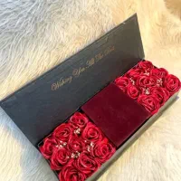 باکس کادویی|گل مصنوعی|قروه, |دیوار