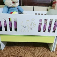 تخت در حد نو