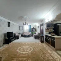 آپارتمان-100-متری-در-مرکز-شهر-خیابان-زیارتی