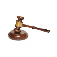 وکیل پایه یک دادگستری