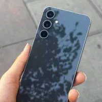 گوشی s23fi درحد نو بدونه هیچ مشکلی