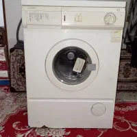 لباسشویی میز تلویزیون|ماشین لباسشویی و خشک‌کن لباس|دهگلان, |دیوار