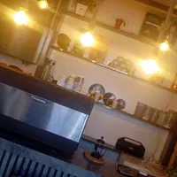 شاگرد برای کافه و کبابی