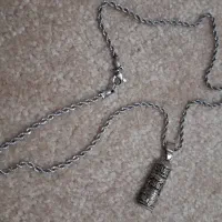 جا کلیدی نو ، گردنبند نو