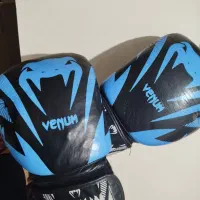 دستکش بوکس چرم ونوم