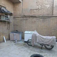 خونه-قدیمی-ویلایی-واقع-در-بیست-متری-شهرداری