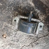 تعدادی لوازم پژو ۲۰۰۰
