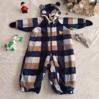 کاپشن وسرهمی وحوله تن پوش وپافر پسرانه