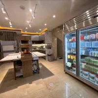 استخدام نیروی ساندویچ پیچ خانم