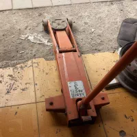 جک سوسماری و آچار بکس