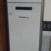 شاگرد و همکار برای کار تعمیرات نصب اسپلیت و پکیج