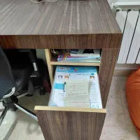 میز تحریر نو بدون خطو خش بدون صندلی