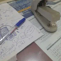 یه عدد کیف داخلش چندتا کارت به اسم محمدشیری گم شده