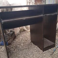 میز کامپیوتر