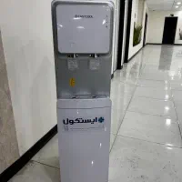 آبسردکن ایستکول