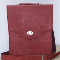 کیف و سرکلیدی چرم طبیعی و دست دوز