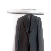 کت وشلوار طوسی در حد نو