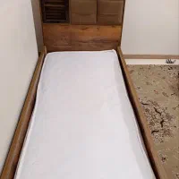 تخت یک ونیم نفره