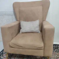 سرویس مبل ۷ نفره پایه استیل به همراه میز و عسلی|مبلمان خانگی و میز عسلی|بهارستان, |دیوار